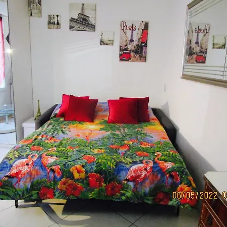 Centre 5 Minutes De La * Cannes