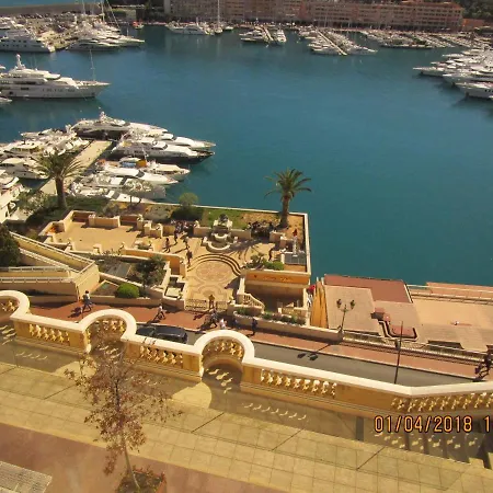 Apartment Centre 5 Minutes De La Cannes