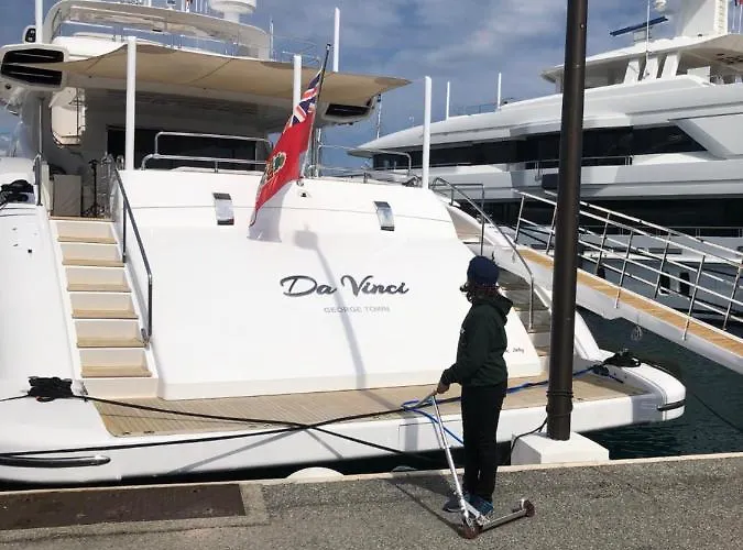 Centre 5 Minutes De La 戛纳