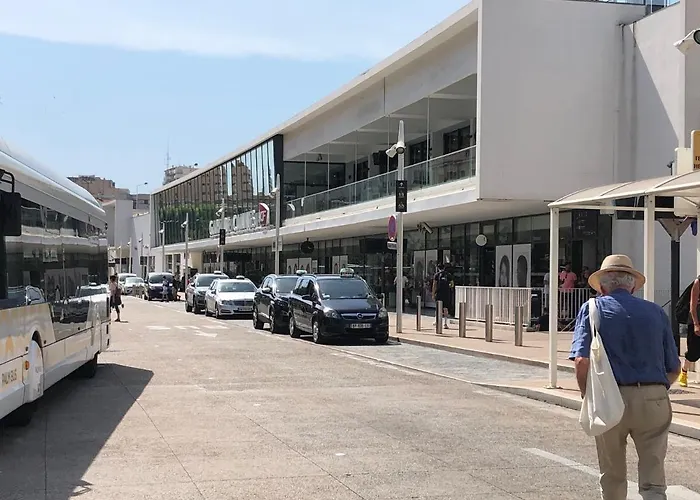 Centre 5 Minutes De La 公寓 戛纳