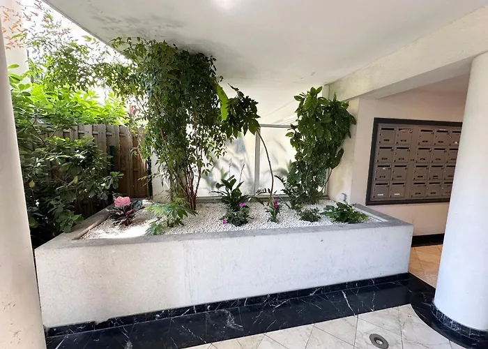 Centre 5 Minutes De La 公寓