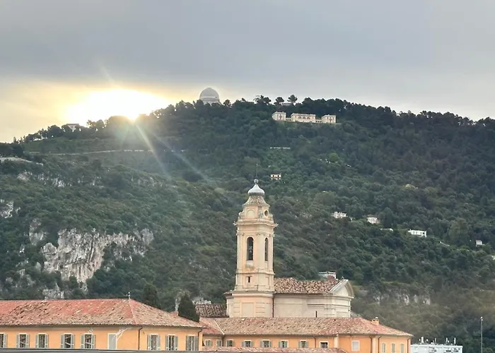 Centre 5 Minutes De La 公寓