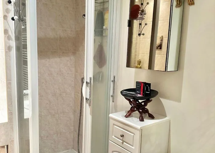 Centre 5 Minutes De La 公寓 *