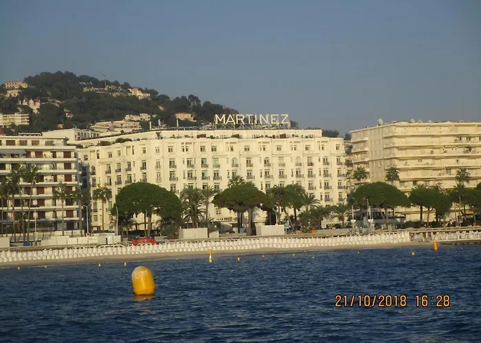 公寓 Centre 5 Minutes De La *