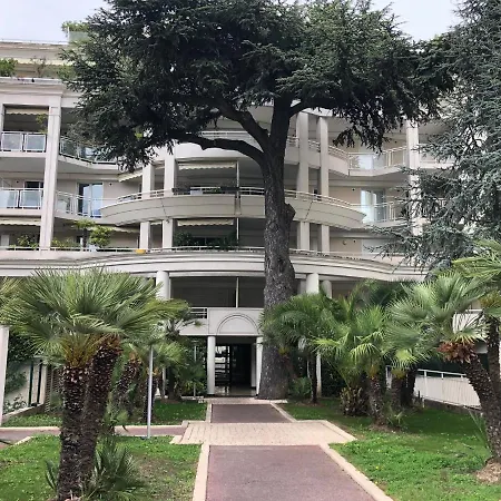 Centre 5 Minutes De La Apartman *